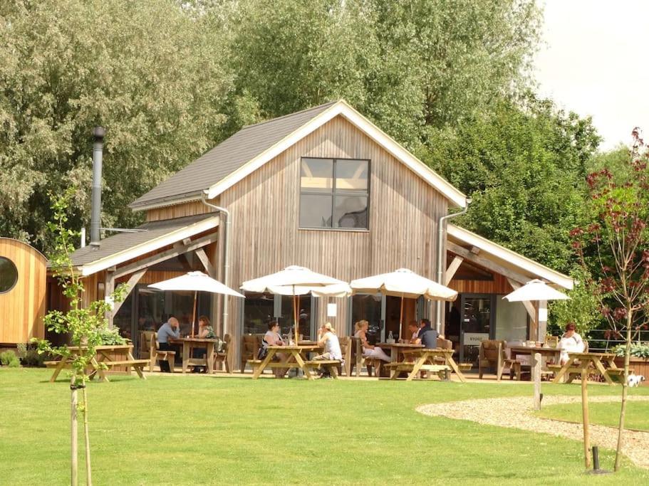 Castleford Cottage , Lowermill Estate Somerford Keynes Luaran gambar